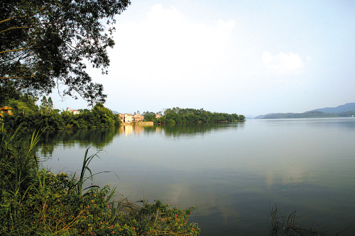 绿地率、绿化覆盖率、人均公园绿地面积等指标