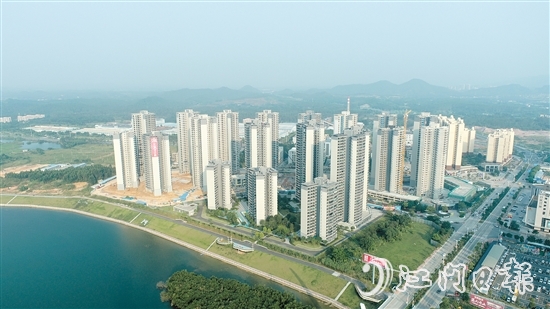 消费节活动提振恩平楼市消费信心。