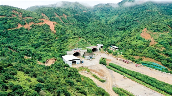 2023年8月15日 2023年8月15日