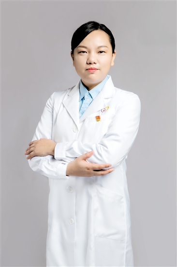 李金凤