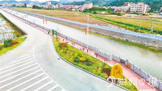 赤溪镇通过岸线整治、慢行系统建设、危桥改造等一系列措施,让白宵河实现从单一防洪功能向综合生态廊道的华丽转身。 赤溪镇通过岸线整治、慢行系统建设、危桥改造等一系列措施,让白宵河实现从单一防洪功能向综合生态廊道的华丽转身。