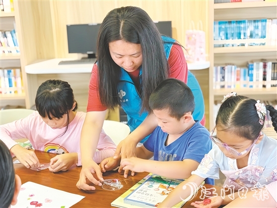 水口镇新时代文明实践所举办“翻开一本书，打开一个世界”主题阅读活动。