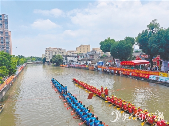 端午期间，新会各地共举办龙舟赛事活动49场，吸引近10万人次参与。