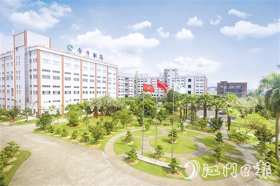 牵牛生化以工匠精神为舵、创新技术为桨,在生物医药蓝海破浪前行。 牵牛生化以工匠精神为舵、创新技术为桨,在生物医药蓝海破浪前行。