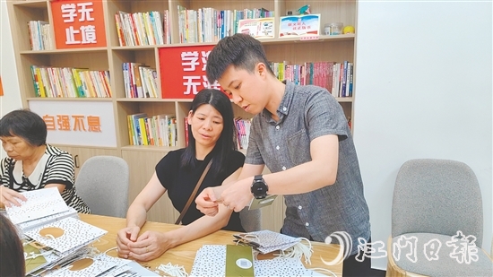 台城街道精心培育“富民工坊”等一批特色鲜明、广受好评的常态化服务品牌，切实增强居民的认同感和归属感。