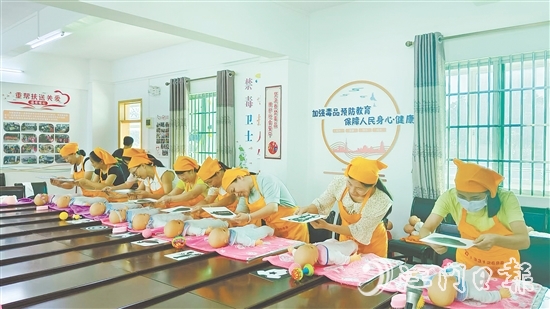 公益培训班的课程将理论与实操结合，让广大学员尽快掌握专业的妇婴护理知识和技能。