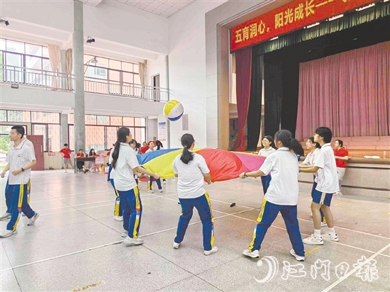 ▲新会区进一步完善青少年心理教育体系建设。