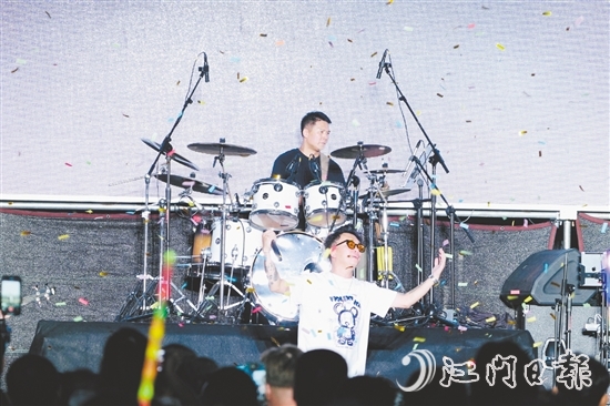 持续三天的音乐盛宴，以多元的风格、浓厚的氛围，为市民留下深刻的盛夏记忆。