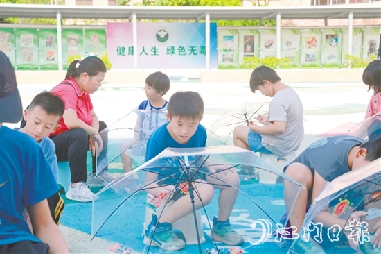 恩平市禁毒教育基地常态化策划开展多样化“禁毒+”主题宣教活动。 恩平市禁毒教育基地常态化策划开展多样化“禁毒+”主题宣教活动。