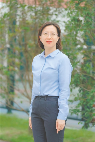 “卓越领航员”赵杏玲