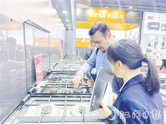 本届广交会首期展会,广东志美尼电器有限公司累计接待客商300余人,收获意向订单约50万美元。 本届广交会首期展会,广东志美尼电器有限公司累计接待客商300余人,收获意向订单约50万美元。