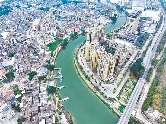 双水镇规上工业产值连续四年超200亿元，是新会区的“工业重镇”。