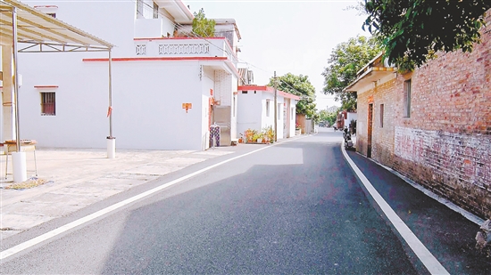 沙角村加大基础设施投入,村里人居环境持续改善。 沙角村加大基础设施投入,村里人居环境持续改善。