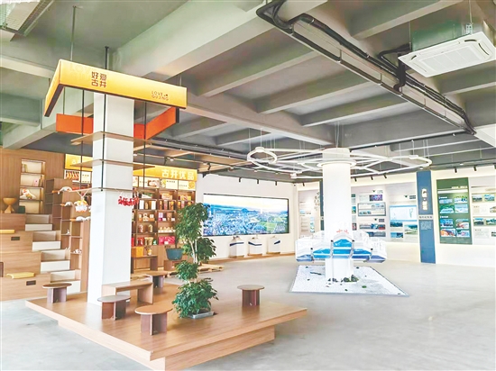 古井镇通过活化闲置的旧市场，打造美丽圩镇客厅。