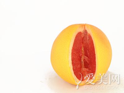 风靡全球的葡萄柚减肥法 纤美身材吃出来-中国