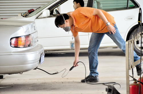 关注汽车环保检测系列报道之一 BR 环保检测