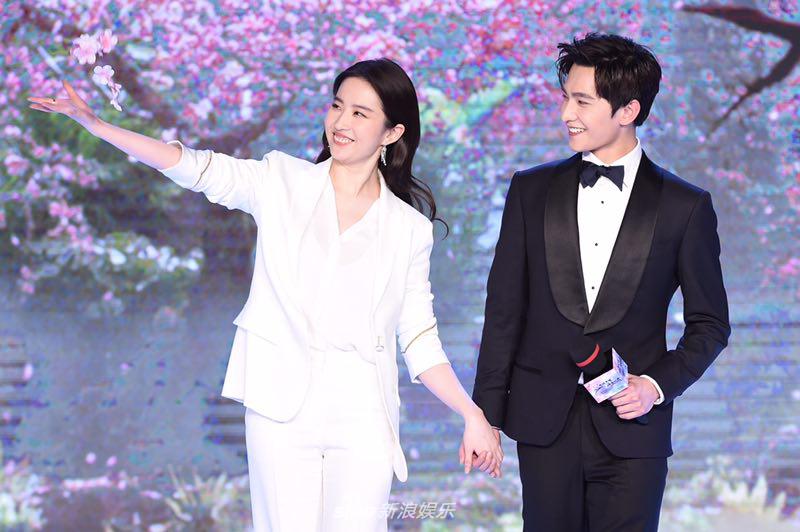 电影《三生三世》定档 刘亦菲杨洋现场跳诛仙