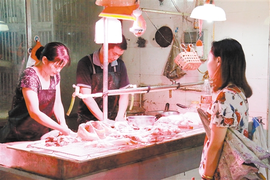 中心城区将进入“生鲜鸡”时代下月30日起，沙坪八大市场全面停止活禽交易 中国财经界 www.qbjrxs.com