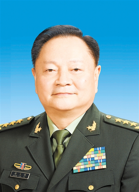 中共十九届中央领导机构成员简历-中国江门网