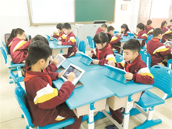 教育信息化篇：“互联网+”助推教育现代化 中国财经界 www.qbjrxs.com