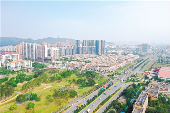 江海区gdp2020_中国gdp变化图(2)