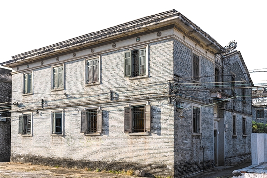 屈氏家谱辈分排行_这6人在当今相声界辈分最高有些熟知有些不识