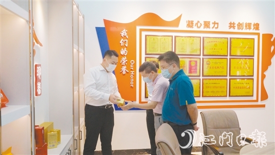江门交行加大对台粮集团的贷款投放，支持该集团开展台山市现代农业产业园珍香米业二期项目建设。