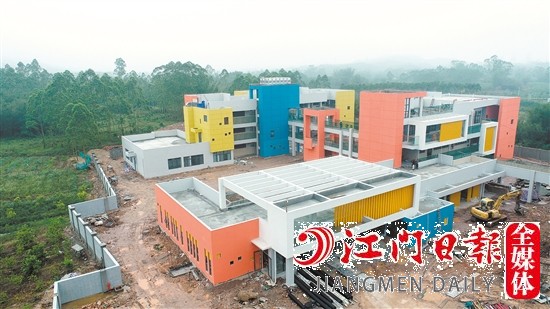 优质公办幼儿园组团绽放，为恩平市基础教育高质量发展装上“助推器”。