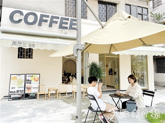 街边小巷藏着一家有温度的咖啡店。
