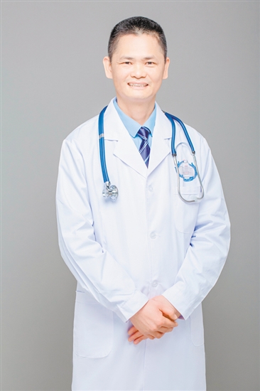 袁伟龙