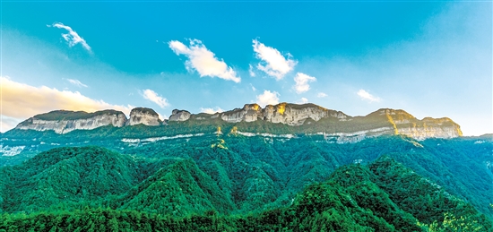 重庆金佛山景区。