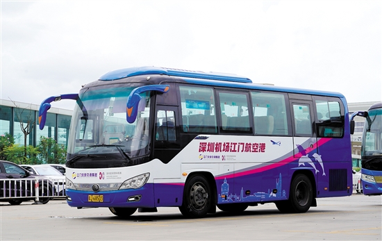 深江空港快线与深中通道同日开通、同向而行。