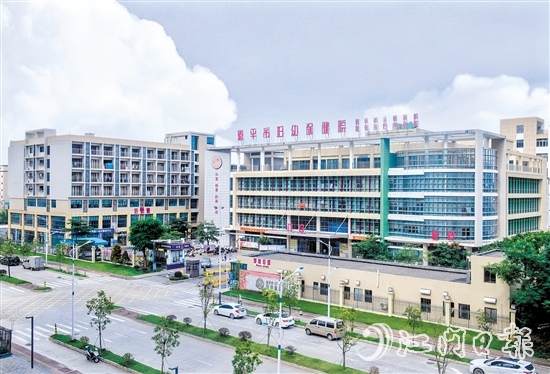 恩平市妇幼保健院新院区环境优美。