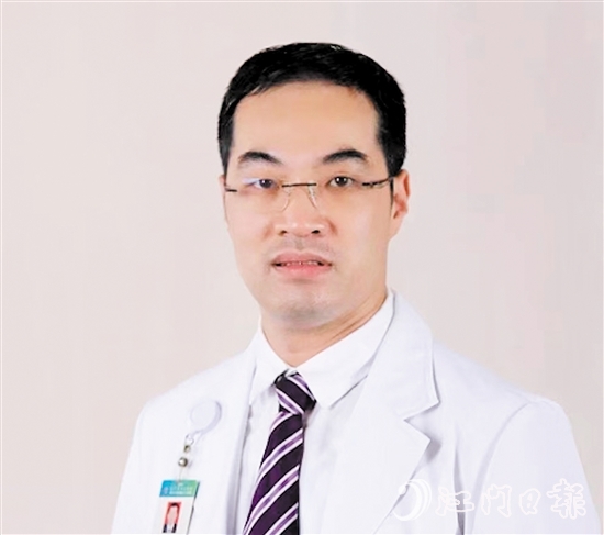 黄戈