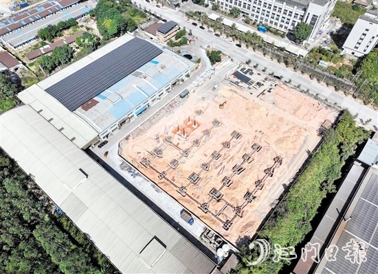 帝富尼智能家居科技有限公司拿到地块后马上开始建设，地块已完成打桩，正在进行基础建设。