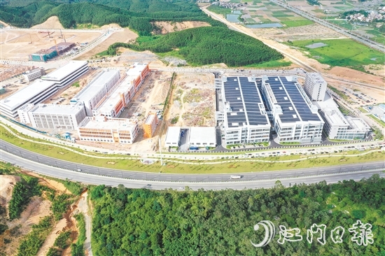 正在加快建设的开平市国际卫浴创新基地。 正在加快建设的开平市国际卫浴创新基地。