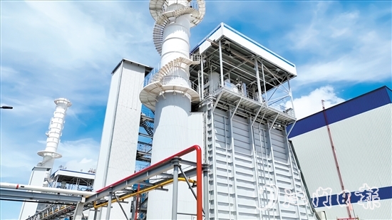 近年来,开平市积极推进绿色低碳发展,投产了燃气热电、森林GEP转化等项目。 近年来,开平市积极推进绿色低碳发展,投产了燃气热电、森林GEP转化等项目。