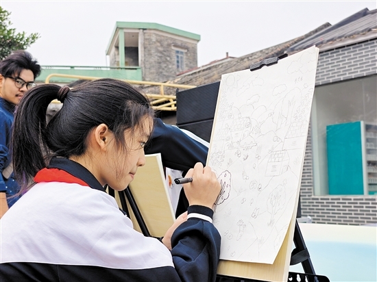 鹤山市新蕾学校