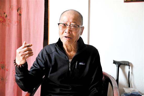 陈宜禧孙子陈永常讲述祖父的故事。