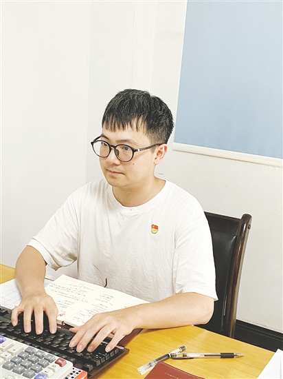 梁俊辉 梁俊辉