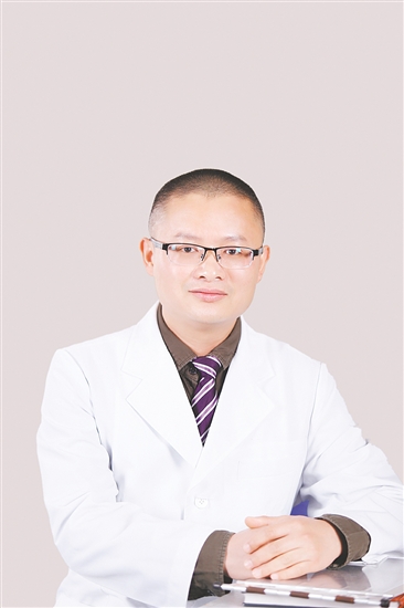 罗铭