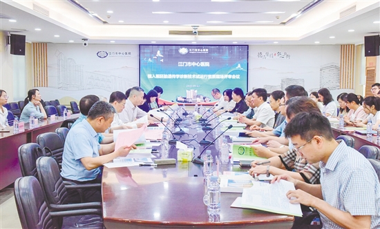 国家辅助生殖技术评审专家对江门市中心医院PGD技术进行了严格的现场评审。