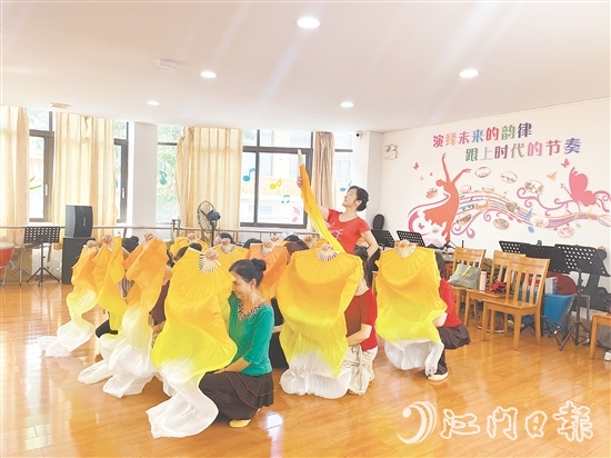 沙坪街道桂林社区不断提升社区服务水平，努力打造有温度、有温情的社区。