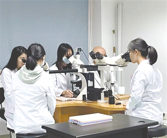病理科取得国家级认证。