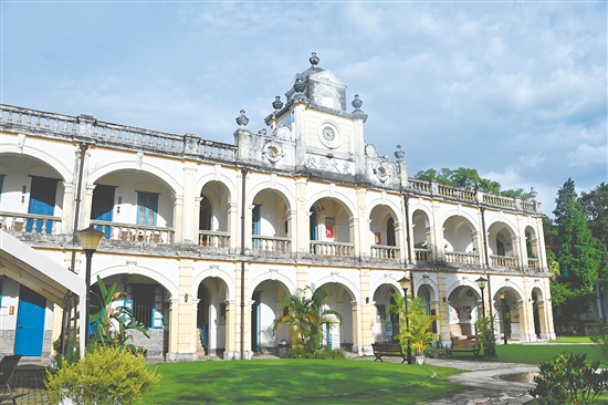 台山光大学校民宿成为闲置侨房活化利用的标杆之一。