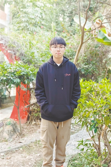 冯骉骉