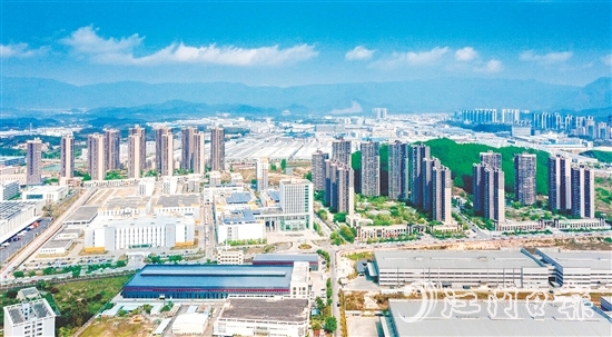 鹤山工业城(共和镇)园区俯瞰图。 鹤山工业城(共和镇)园区俯瞰图。