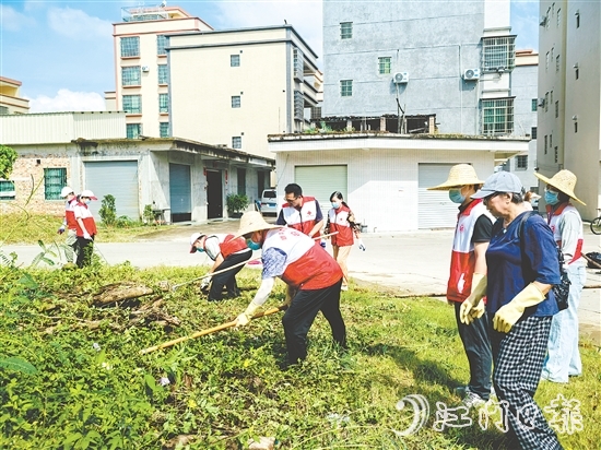 恩平市侨胞志愿者用实际行动为家乡疫情防控作出贡献。