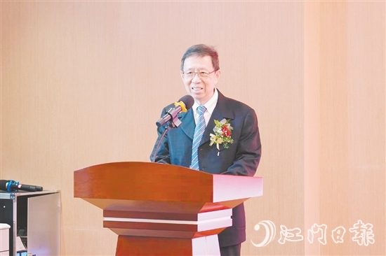 冯广源分享筹办江门华侨职业学院(筹)的初衷。 冯广源分享筹办江门华侨职业学院(筹)的初衷。