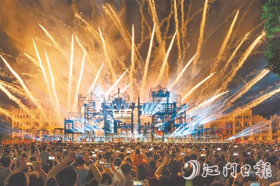 创新、多样的节目成为赤坎华侨古镇的“王牌”。受访者供图 创新、多样的节目成为赤坎华侨古镇的“王牌”。受访者供图